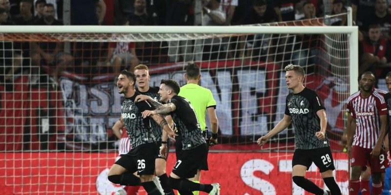 Holstein Kiel Vs SC Freiburg